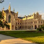 Apartahotel - Eisgrub 4*