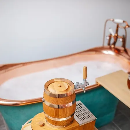 - Eisgrub Aparthotel