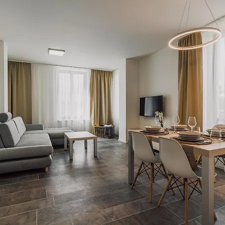 - Eisgrub Aparthotel