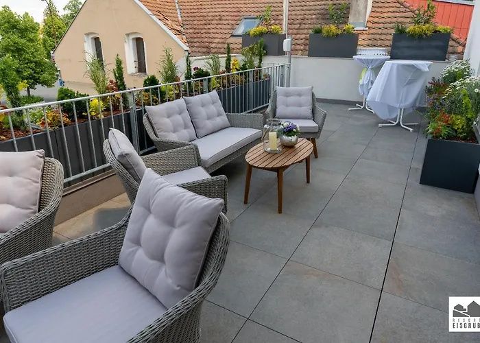 - Eisgrub Apartmanhotel Lednice